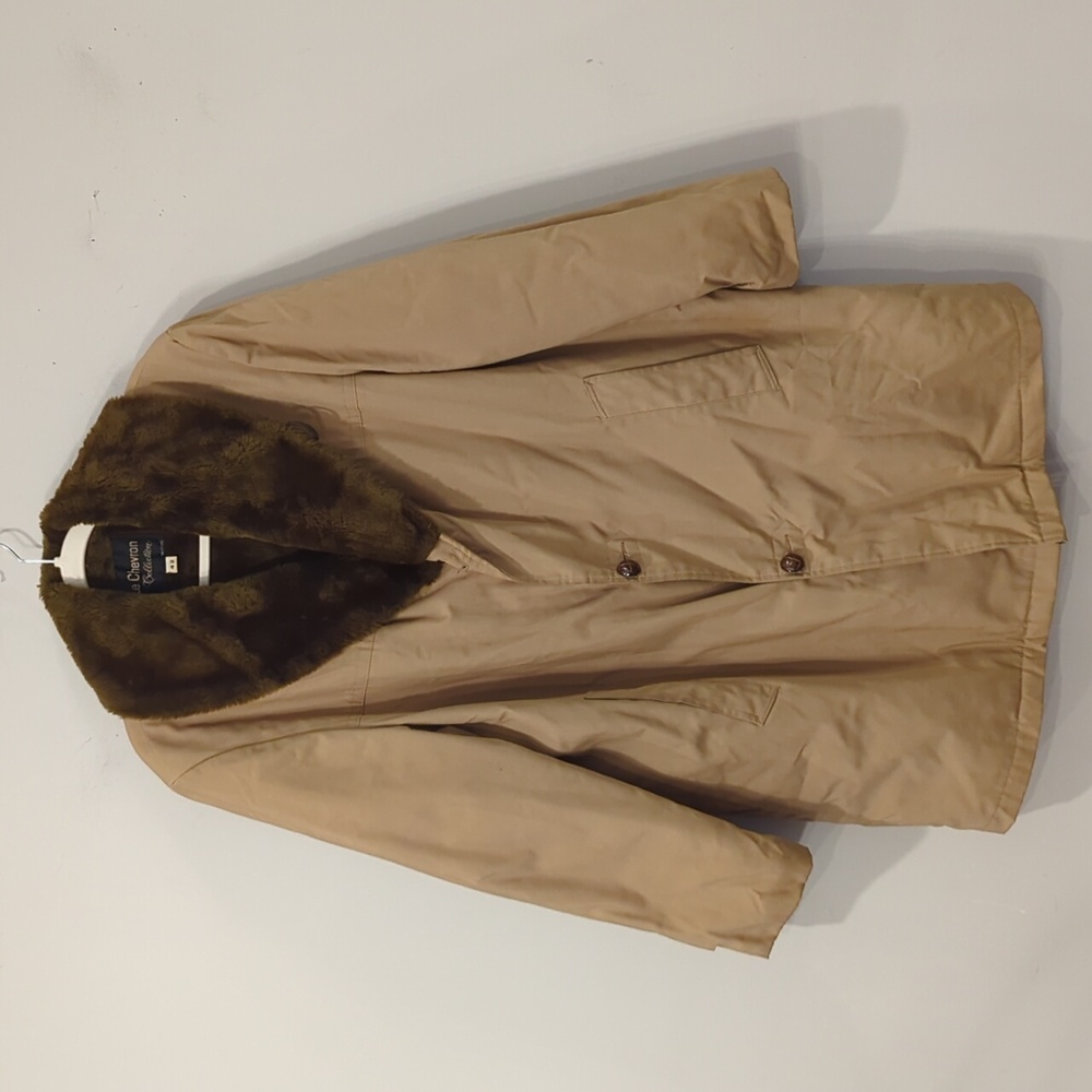Vintage Coat with Brown Faux Fur Collar size 42